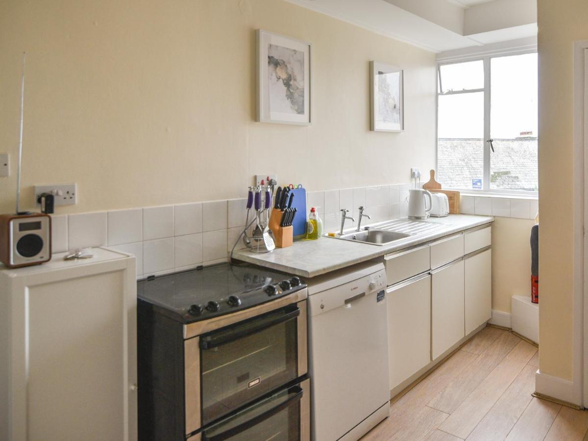 Flat 3, St Agnes House Apartment Lyme Regis Ngoại thất bức ảnh