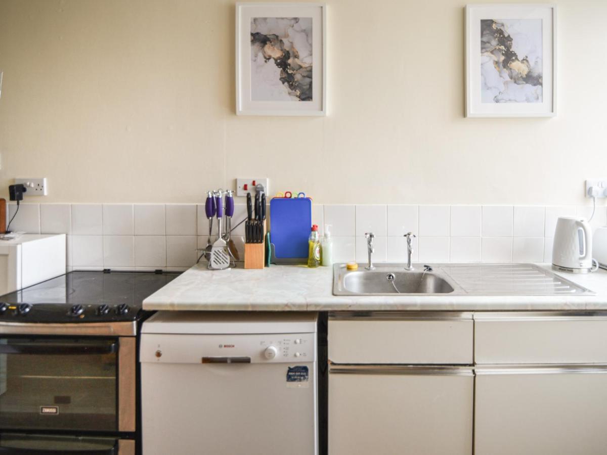 Flat 3, St Agnes House Apartment Lyme Regis Ngoại thất bức ảnh