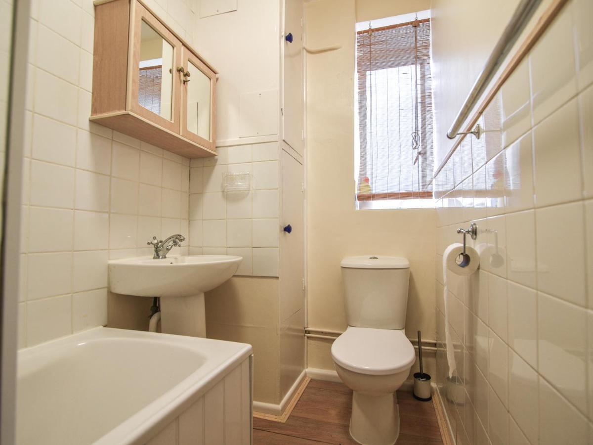 Flat 3, St Agnes House Apartment Lyme Regis Ngoại thất bức ảnh